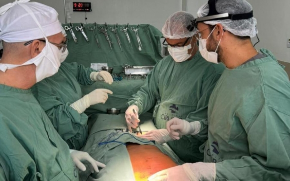 Hospital de Cirurgia realiza 1ª cirurgia cardiovascular minimamente invasiva 