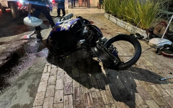 Vídeo: motociclista morre após colisão com carro na zona sul de Aracaju