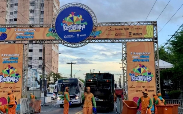 Carnaval: 20 toneladas de lixo são recolhidos em 4 dias de festa em Aracaju