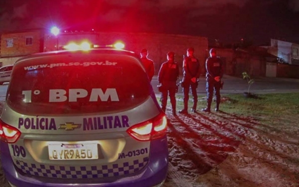Briga entre policial e vizinho termina com simulação de sacar arma em Aracaju