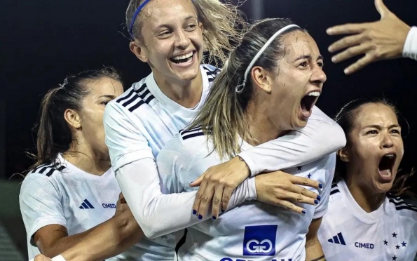 Cruzeiro se garante nas semifinais da Supercopa do Brasil feminina 