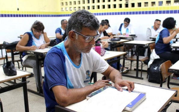 Matrículas para Educação de Jovens e Adultos seguem abertas