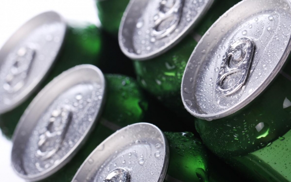 Beber refrigerante zero pode aumentar risco de arritmia cardíaca