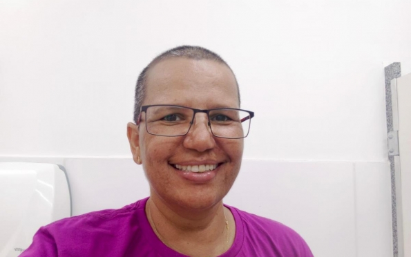 Solidariedade vence: comunidade apoia mulher na batalha contra o câncer