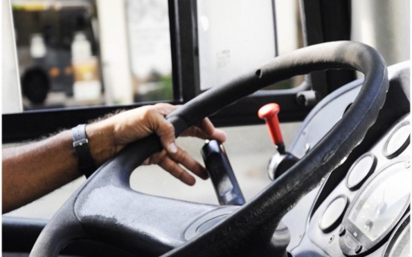 MPT propõe acabar com acúmulo de funções dos motoristas de ônibus