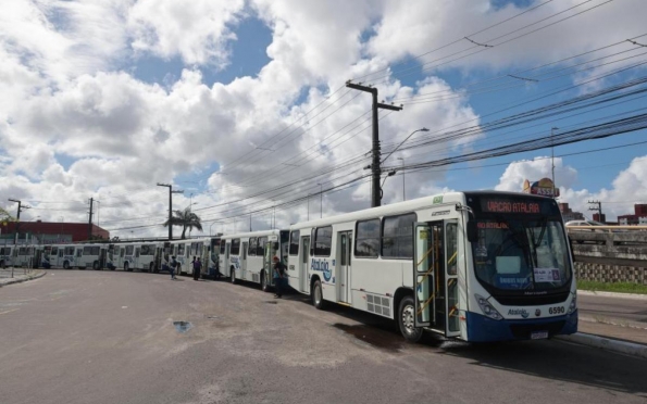 Dez novos ônibus são integrados ao transporte público da Grande Aracaju