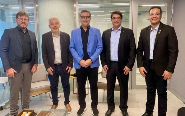 Diretoria do SergipeTec se reúne com presidente da Fundação Itaú para firmar parcerias