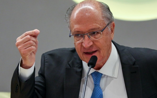 Vice-presidente Geraldo Alckmin é diagnosticado com covid-19