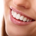 Sensibilidade e descoloração são riscos gerados pelas facetas dentárias 