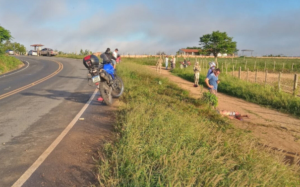 Casal morre em acidente entre moto e carro na Rota do Sertão