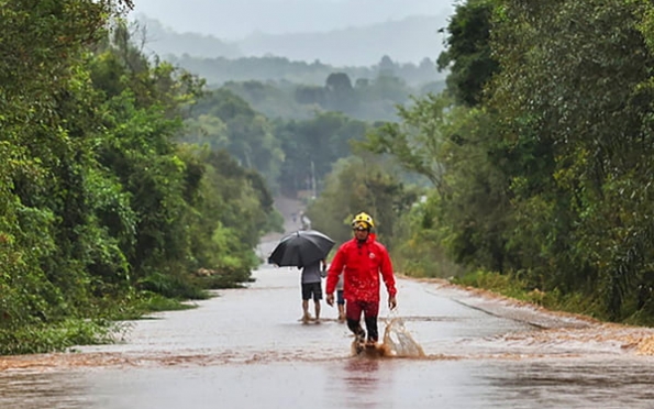 Governo federal reconhece calamidade pública em 336 municípios do RS
