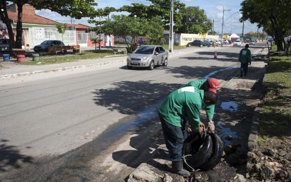 Obra em tubulação da Deso altera trânsito em avenida do Santos Dumont 