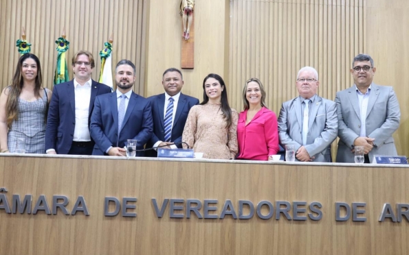 Adriano Taxista toma posse como vereador por Aracaju