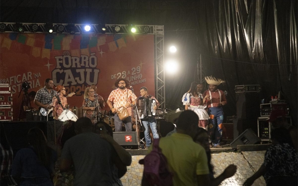 Forró nos Bairros chega ao 17 de Março e à Orla Pôr do Sol