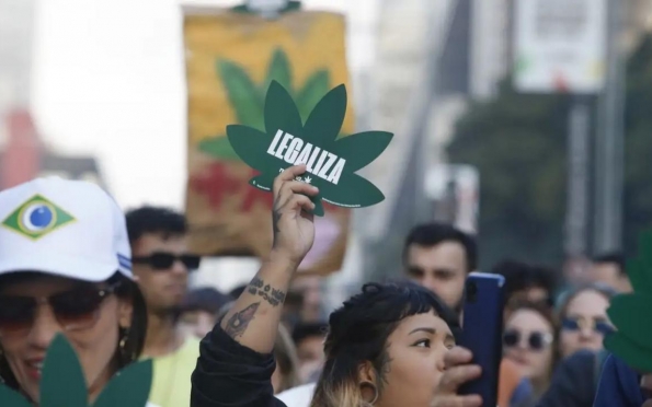 STF tem maioria para descriminalizar porte de maconha para uso pessoal