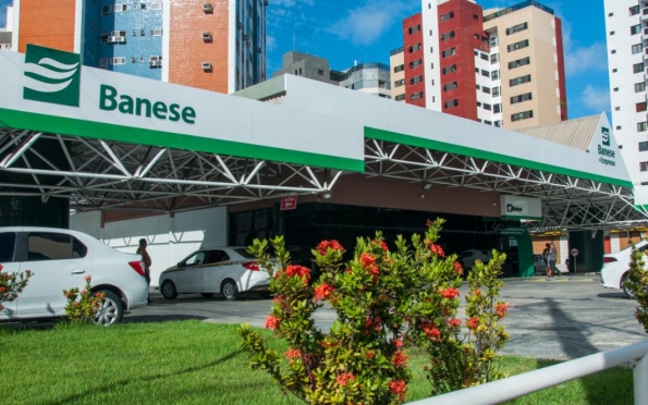 Banese lança edital para venda de imóveis do banco