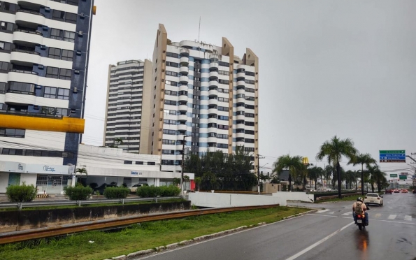 Previsão do tempo em Aracaju indica céu nublado com chuva fraca