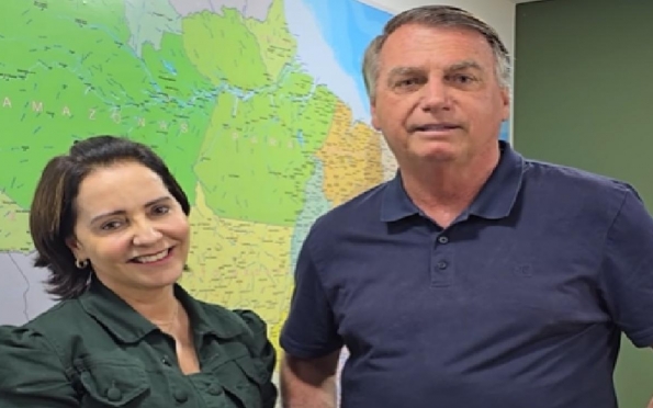 Bolsonaro declara apoio a Emília Correia para prefeita de Aracaju