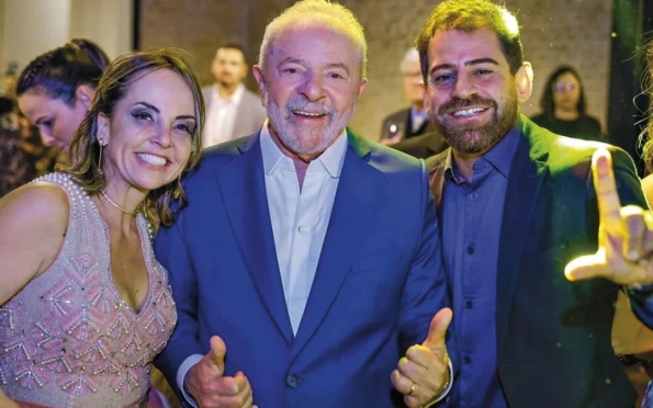 Genro de Lula promete construir hospital com nome da mãe do presidente