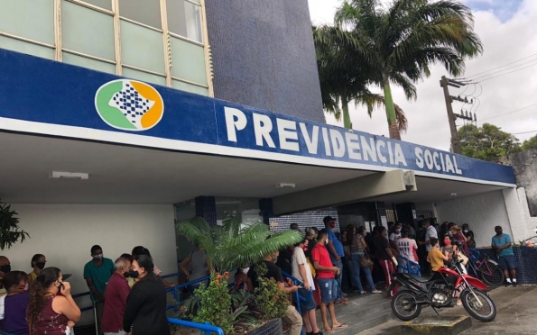 Servidores do INSS encerram greve em Sergipe