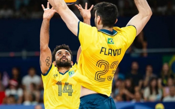 Vôlei masculino: Brasil vence Egito e se garante nas quartas em Paris