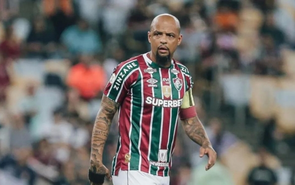 Felipe Melo briga com adolescente e mãe registra BO contra atleta