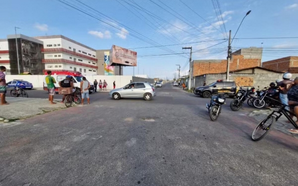 Motociclista fica gravemente ferido após colisão com ônibus em Aracaju