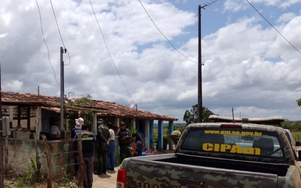 PM resgata aves silvestres em cativeiro na zona rural de Capela