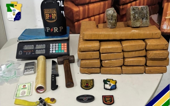 Polícia apreende mais de 20 kg de maconha em apartamento de Aracaju