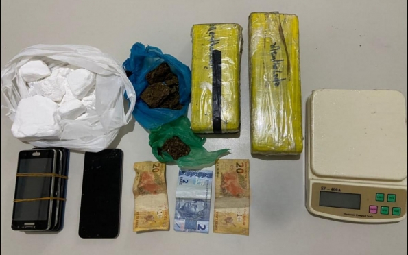 Polícia fecha ponto de tráfico e apreende mais de 2kg de drogas 