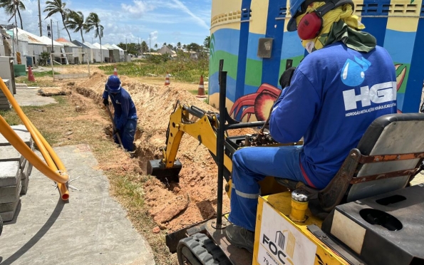 Sergas avança com obras de rede de gás natural na Orla de Atalaia