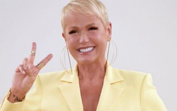 Xuxa assina contrato com a Globo e volta ao canal após 10 anos