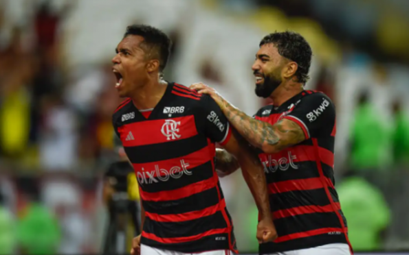 Flamengo sai na frente do Corinthians na semifinal da Copa do Brasil