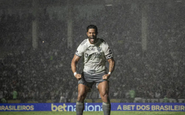 Hulk decide com golaço e Atlético está na final da Copa do Brasil