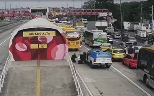 RJ: passageiro de ônibus é baleado na cabeça durante tiroteio