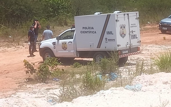 Corpo do sexo feminino em estado de decomposição é encontrado em Aracaju