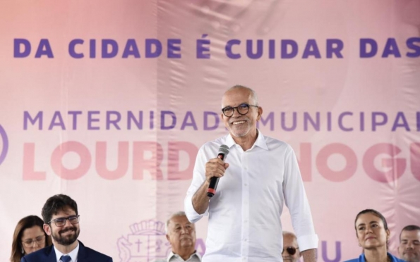 Edvaldo inaugurou maternidade em abril de 2024. Foto: Ana Lícia Menezes/Arquivo PMA