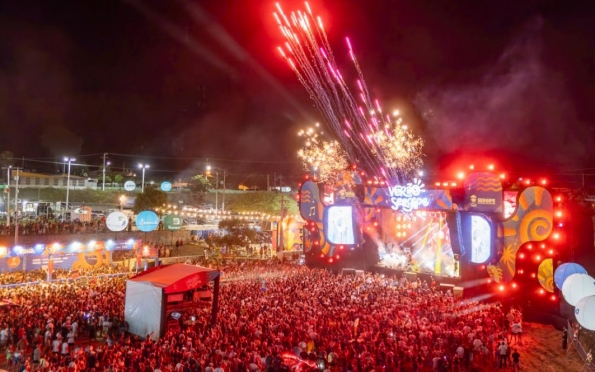 Verão Sergipe leva multidão ao sertão na primeira noite de festa em Canindé