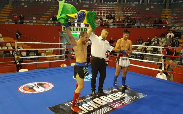 Sergipano conquista bicampeonato no Sulamericano de Kickboxing