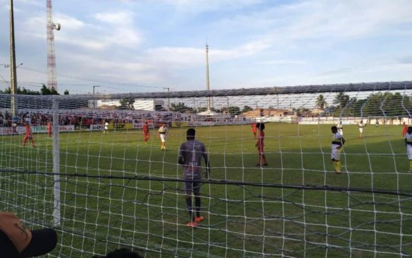 Dorense consegue vitória para continuar respirando no estadual