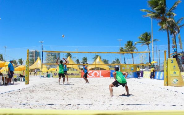 Duplas superam pré-qualificatório no primeiro dia de disputas em Aracaju