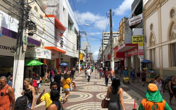 Funcionamento do centro comercial de Aracaju pode ter horário reduzido