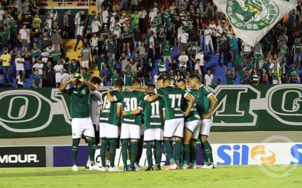 Goiás convoca torcida a festejar 77 anos cantando nas janelas de casa