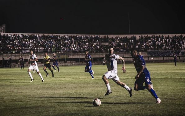 Confiança terá maratona de quatro jogos em onze dias pela Série B