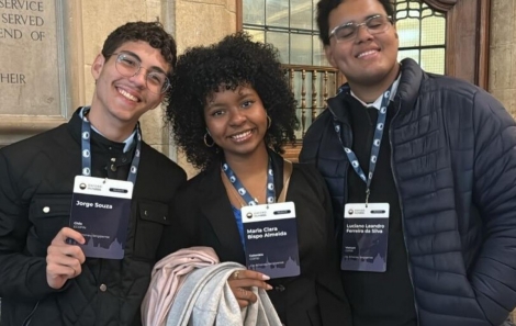 Alunos do Atheneu Sergipense participaram da simulação da ONU em Oxford, na Inglaterra / Foto: Arquivo Seduc