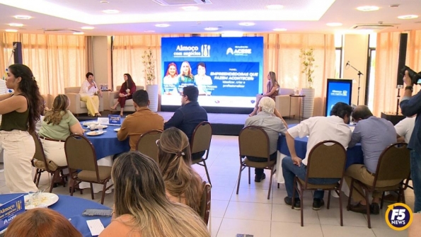 Almoço da Acese destaca força das mulheres empreendedoras